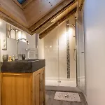 Atelier Dağ evi *