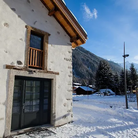 Atelier Alpesi faház *